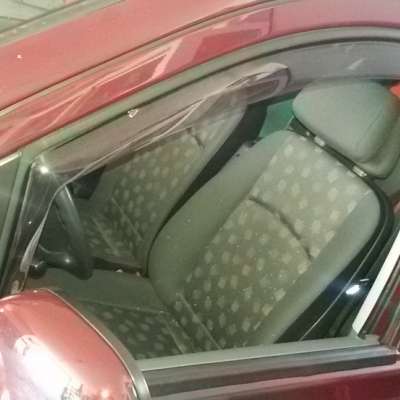 CORTAVIENTOS PARA PUERTAS DELANTERAS
