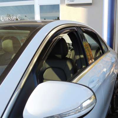 CORTAVIENTOS PARA PUERTAS DELANTERAS Y TRASERAS