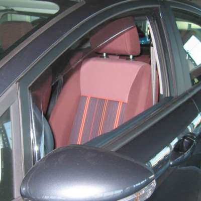 CORTAVIENTOS PARA PUERTAS DELANTERAS