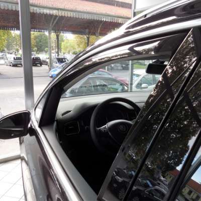 CORTAVIENTOS PARA PUERTAS DELANTERAS